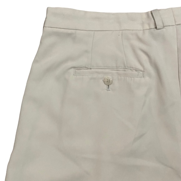Bolle Golf Shorts Mens Size 38 Beige 9" Inseam Chino Pro Shop Golf Short - Picture 6 of 9